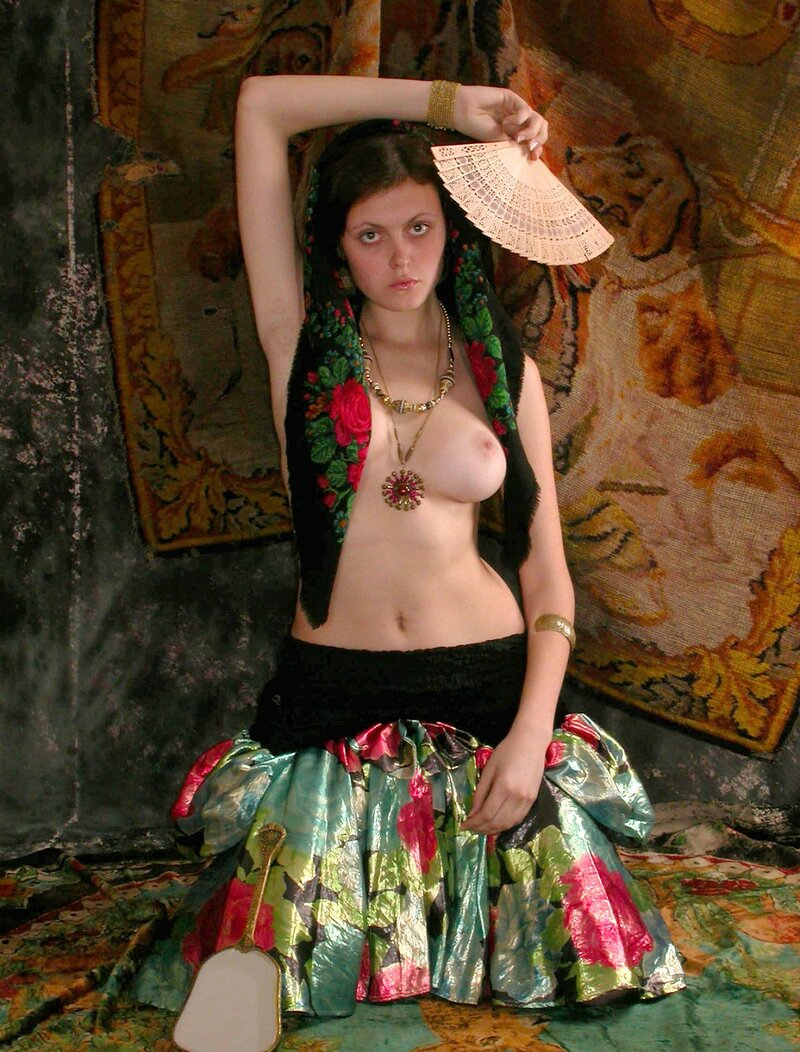 Полина, 56